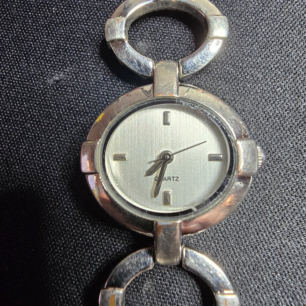 Avon Quartz Watch